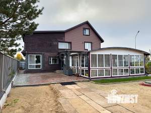 Дом 280м&sup2;, 3-этажный, участок 12 сот.  