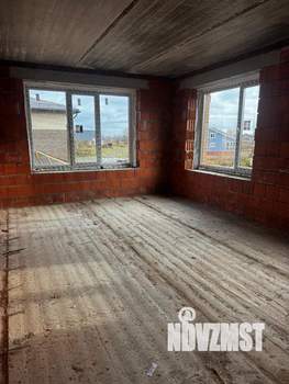 Коттедж 182м², 2-этажный, участок 15 сот.  