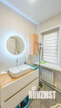 Дом 80м&sup2;, 2-этажный, участок 4 сот.  