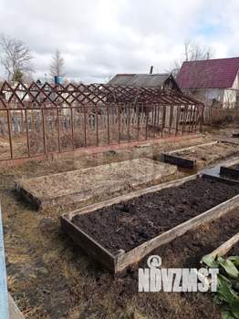 Дом 40м&sup2;, 2-этажный, участок 6 сот.  