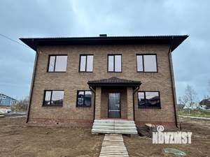 Коттедж 182м², 2-этажный, участок 15 сот.  