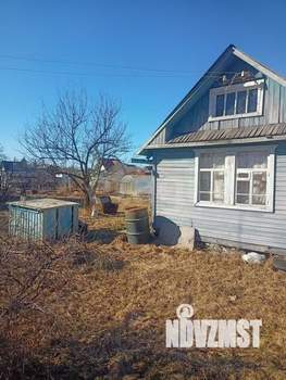 Дом 25м&sup2;, 2-этажный, участок 6 сот.  