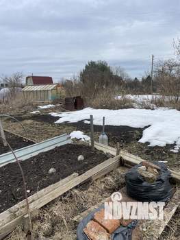 Дом 60м&sup2;, 2-этажный, участок 9 сот.  