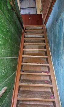 Дом 25м&sup2;, 2-этажный, участок 4 сот.  