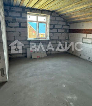 Дом 166м&sup2;, 2-этажный, участок 6 сот.  