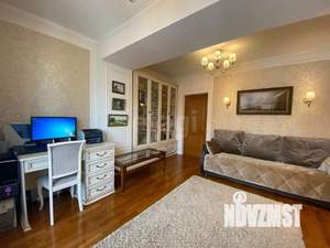 Дом 280м², 2-этажный, участок 9 сот.  