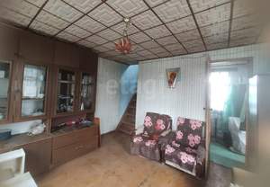 Дом 50м², 2-этажный, участок 6 сот.  