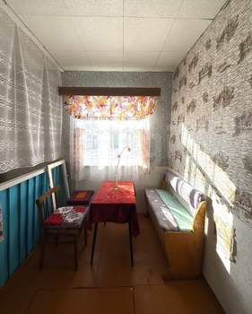 Дом 40м&sup2;, 2-этажный, участок 9 сот.  