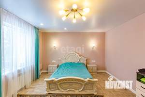 Дом 304м&sup2;, 2-этажный, участок 10 сот.  