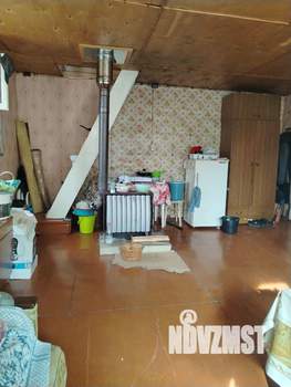 Дом 60м&sup2;, 2-этажный, участок 9 сот.  