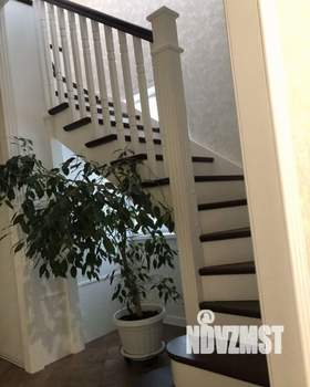 Дом 200м&sup2;, 2-этажный, участок 12 сот.  