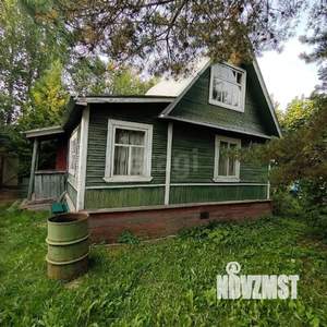 Дом 50м&sup2;, 2-этажный, участок 6 сот.  