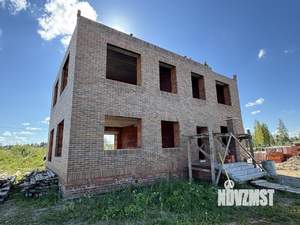 Дом 180м², 2-этажный, участок 15 сот.  