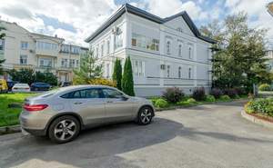 Дом 302м², 2-этажный, участок 3 сот.  