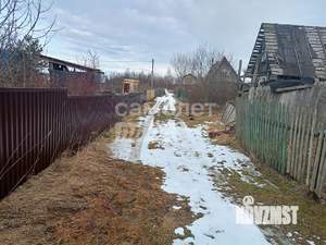 Дом 20м&sup2;, 2-этажный, участок 6 сот.  