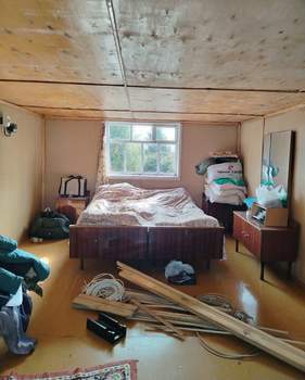 Дом 60м&sup2;, 2-этажный, участок 9 сот.  