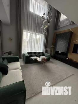 Дом 800м&sup2;, 4-этажный, участок 11 сот.  