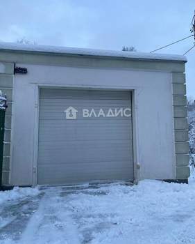 Дом 266м&sup2;, 3-этажный, участок 9 сот.  