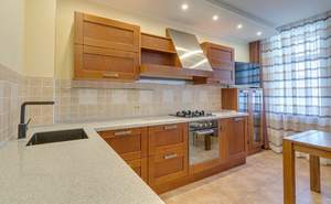 Дом 302м², 2-этажный, участок 3 сот.  