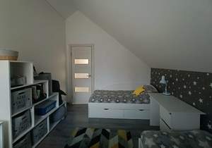 Дом 80м&sup2;, 2-этажный, участок 7 сот.  