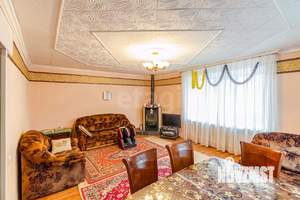 Дом 200м&sup2;, 2-этажный, участок 9 сот.  