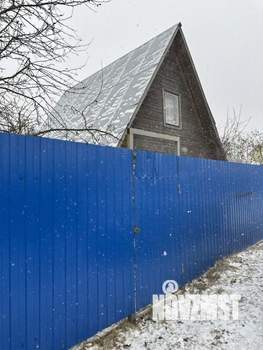 Дом 22м&sup2;, 2-этажный, участок 6 сот.  