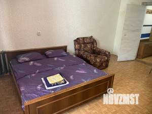 1-к квартира, посуточно, 35м2, 2/5 этаж