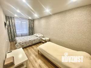 3-к квартира, посуточно, 59м2, 3/5 этаж