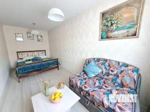 2-к квартира, посуточно, 50м2, 1/1 этаж