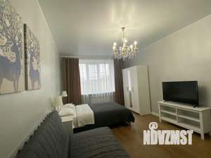 1-к квартира, посуточно, 65м2, 1/1 этаж