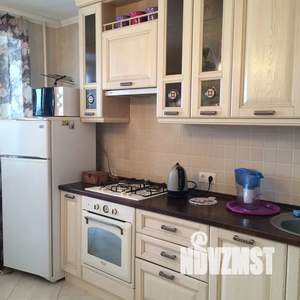 1-к квартира, посуточно, 54м2, 4/5 этаж