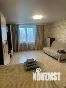 1-к квартира, посуточно, 37м2, 4/5 этаж