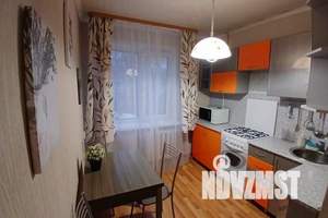 2-к квартира, посуточно, 46м2, 1/5 этаж