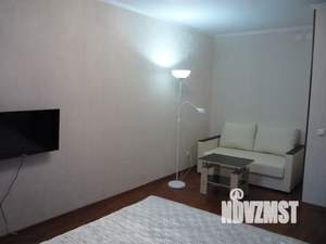 1-к квартира, посуточно, 33м2, 1/10 этаж