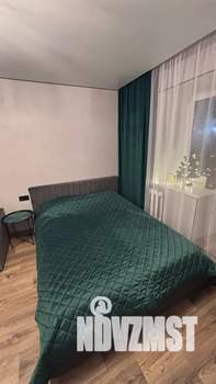 Студия квартира, посуточно, 25м2, 1/12 этаж