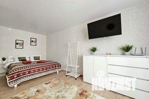 1-к квартира, посуточно, 42м2, 6/15 этаж