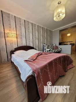 Студия квартира, посуточно, 40м2, 3/11 этаж