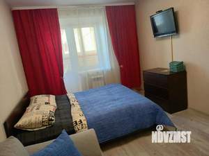 3-к квартира, посуточно, 48м2, 1/1 этаж