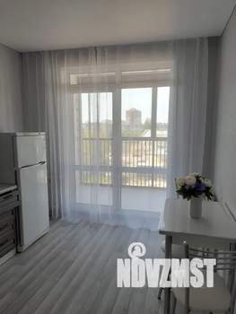 1-к квартира, посуточно, 35м2, 5/16 этаж