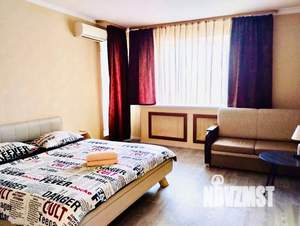 1-к квартира, посуточно, 42м2, 8/12 этаж