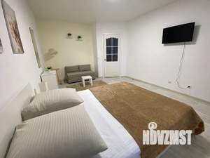 1-к квартира, посуточно, 38м2, 1/10 этаж