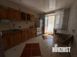 1-к квартира, посуточно, 42м2, 3/10 этаж