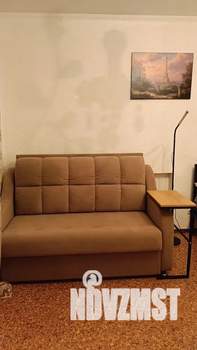 1-к квартира, посуточно, 35м2, 2/10 этаж