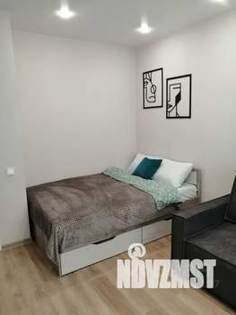 1-к квартира, посуточно, 37м2, 1/8 этаж