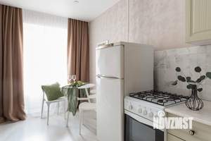 1-к квартира, посуточно, 36м2, 1/10 этаж