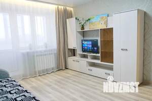 1-к квартира, посуточно, 40м2, 6/10 этаж