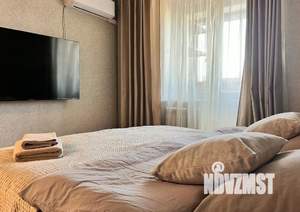 2-к квартира, посуточно, 57м2, 1/1 этаж