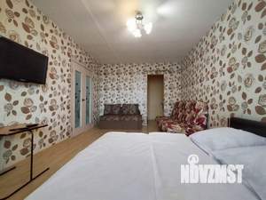 1-к квартира, посуточно, 42м2, 1/1 этаж