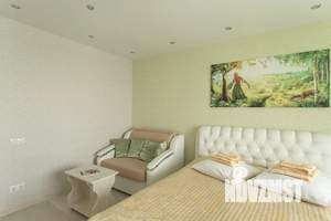 1-к квартира, посуточно, 40м2, 8/12 этаж