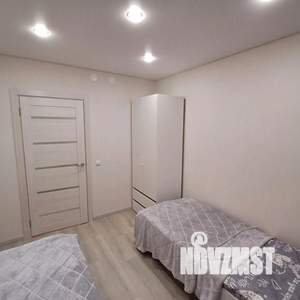 2-к квартира, посуточно, 47м2, 1/1 этаж